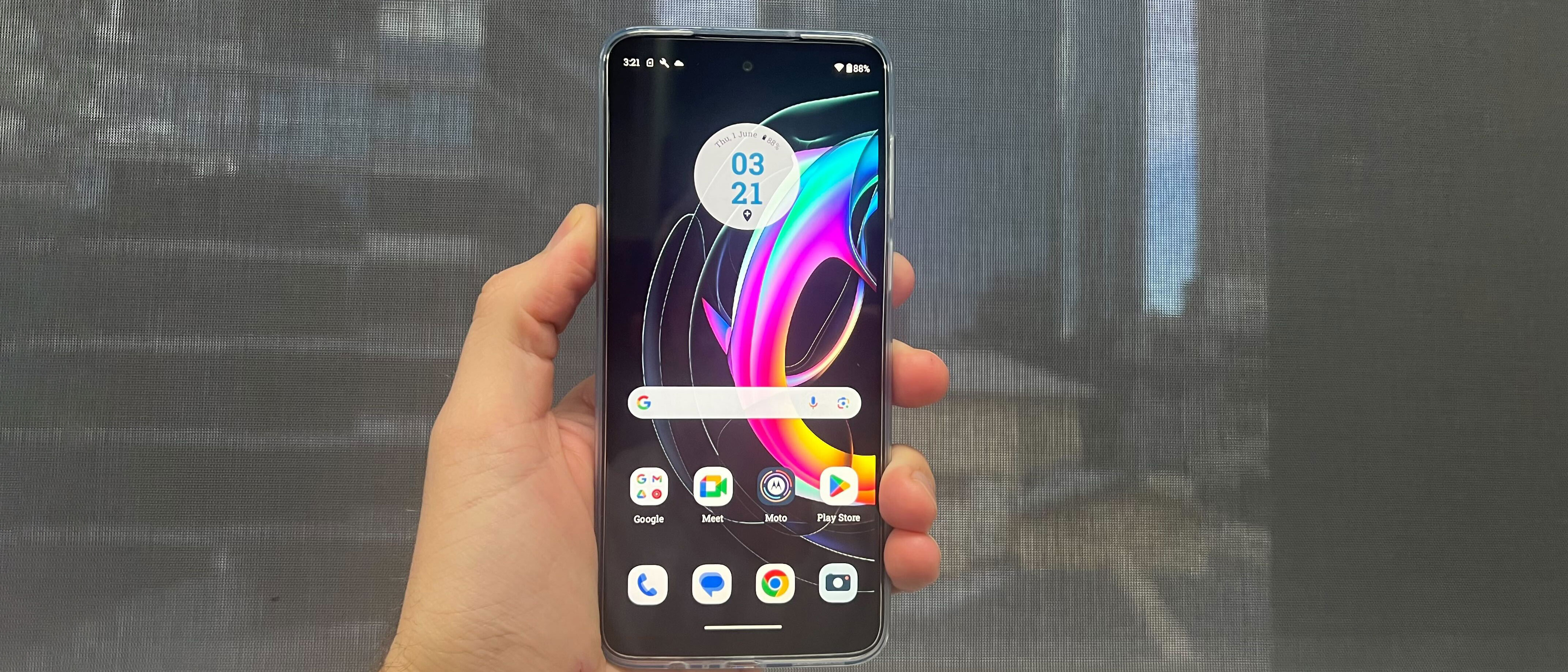 Moto G53 5G review: an affordable phone with too many compromises