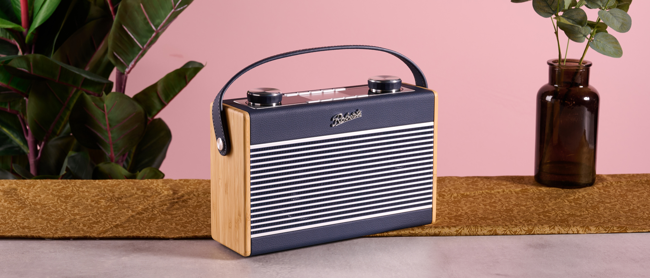 Roberts Rambler Classic review: a 70s-inspired DAB radio with a