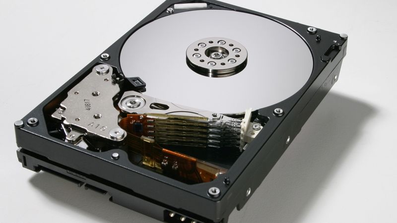 Hitachi unveils one terabyte disk drive | IT Pro