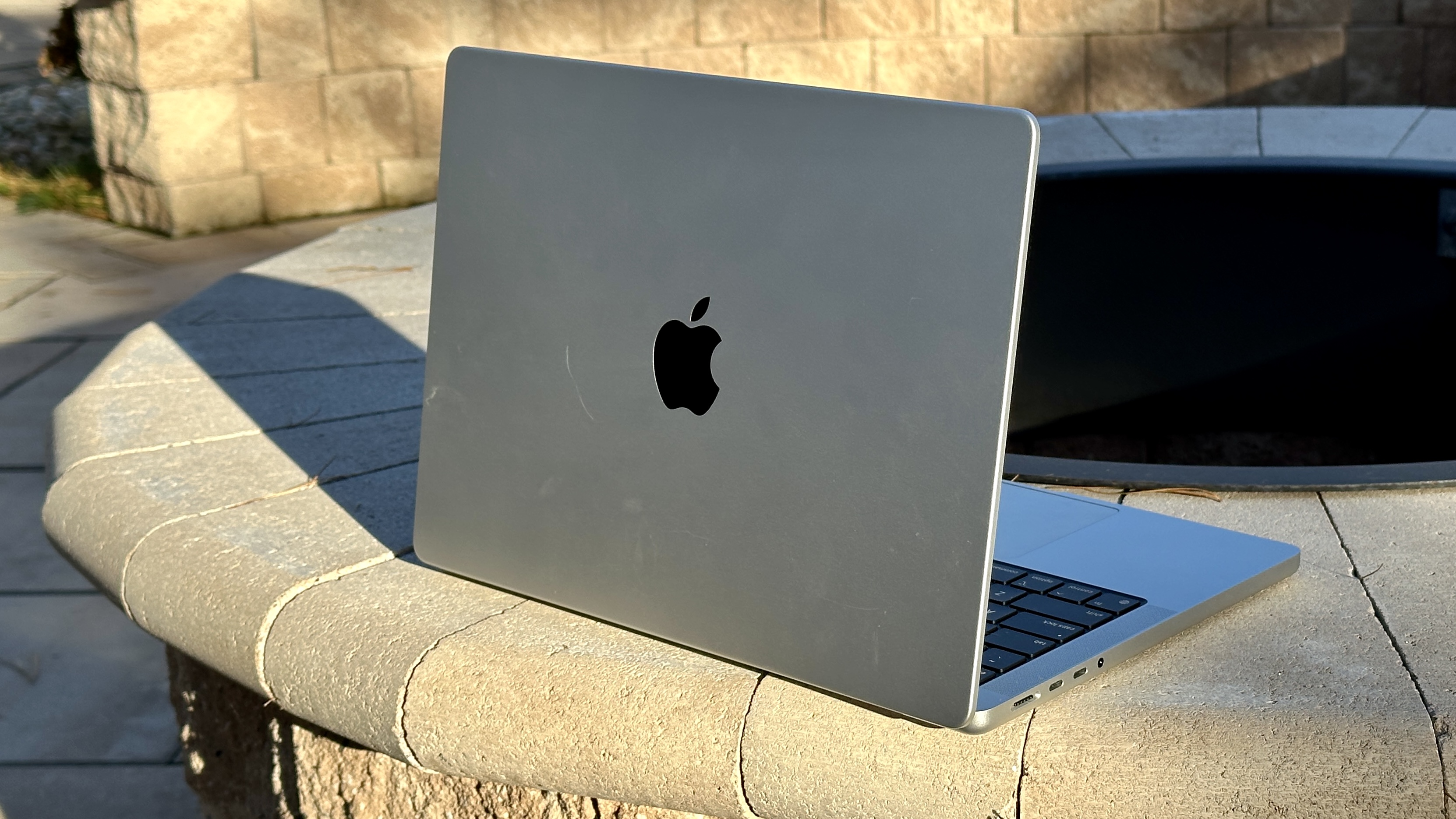 Apple MacBook Pro 14-inch (M3, 2023) review | Tom's Guide