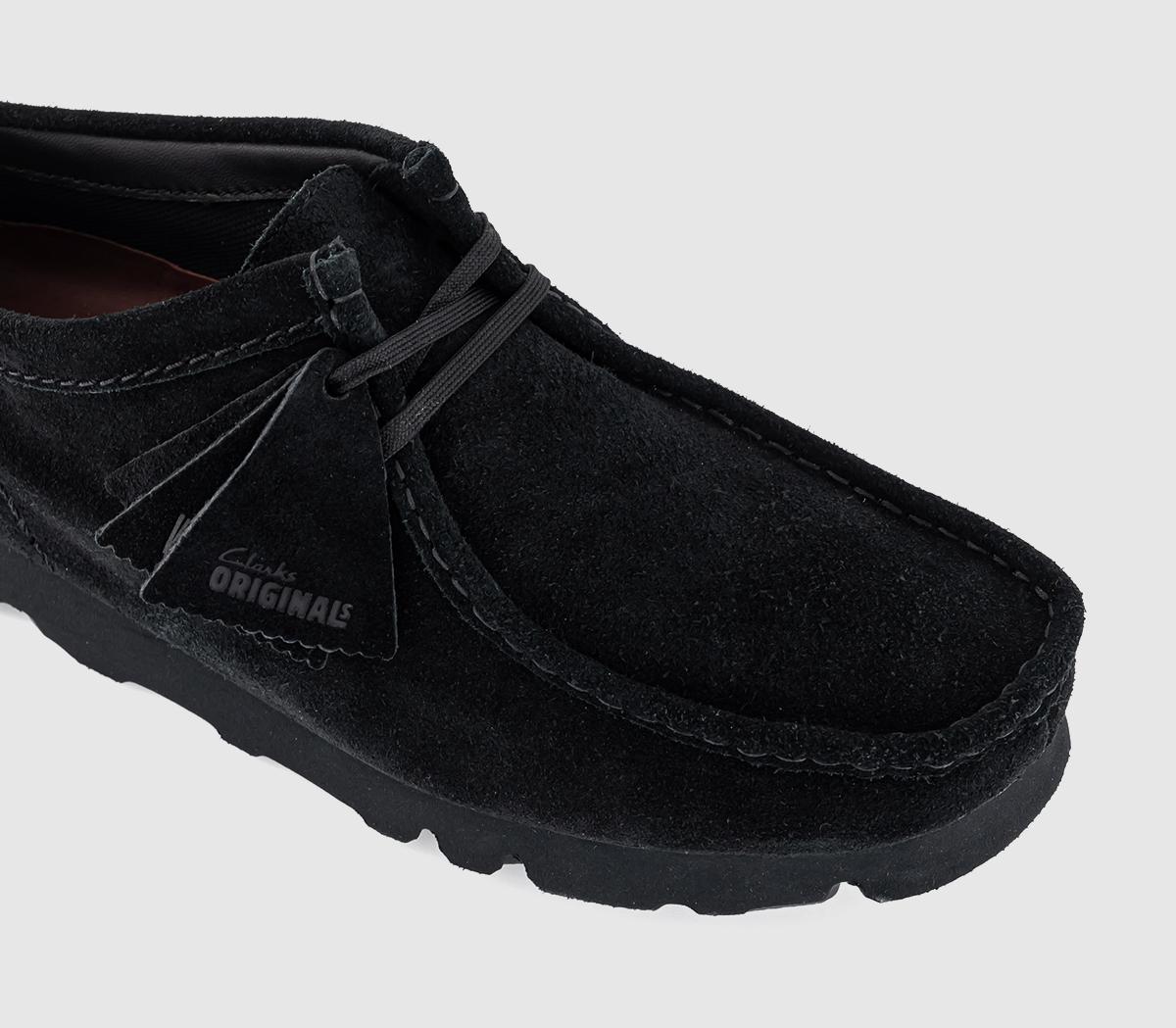Clarks Originals Wallabee GTX Shoes Black Suede - Men's Casual Shoes
