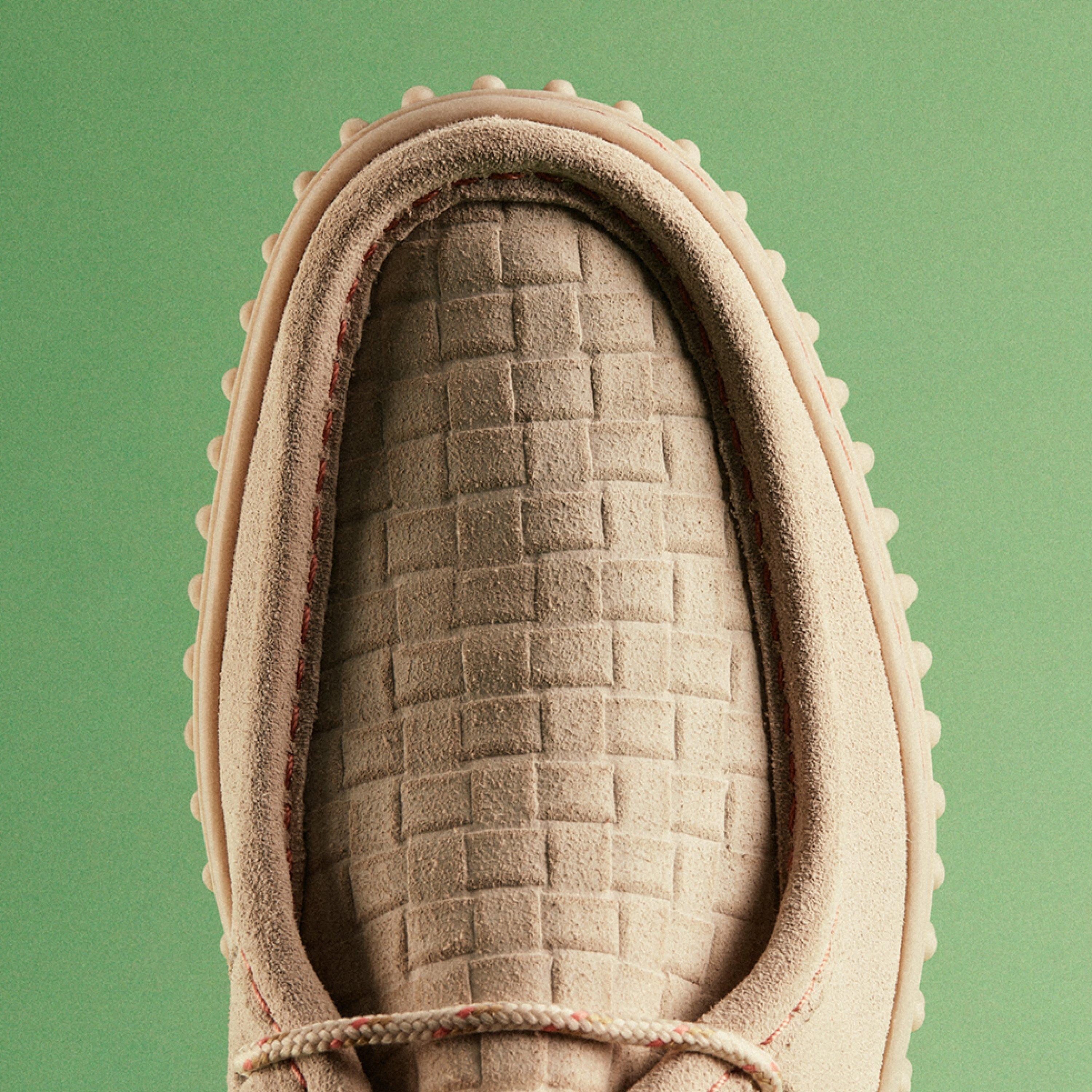 Clarks Torhill Bee | MainPlace Mall