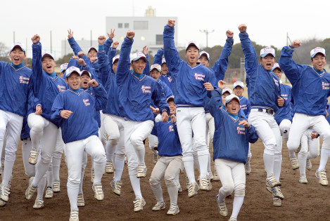 選抜高校野球：15年ぶり海星「長崎に明るい話題を」 | 毎日新聞