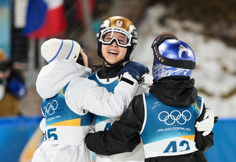 よく頑張ったね」 高梨沙羅を泣かせた伊藤有希の信念 ミラノ五輪