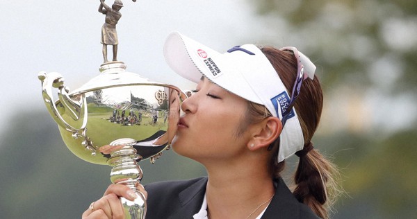21歳の原英莉花がメジャー初V ゴルフ日本女子オープン最終R | 毎日新聞