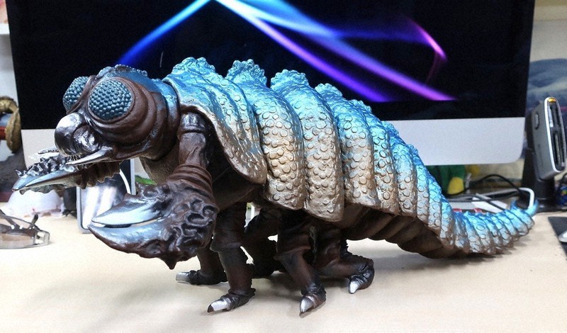 いきものと生きる：怪獣のモデルとなった巨大昆虫＝五箇公一 | 毎日新聞