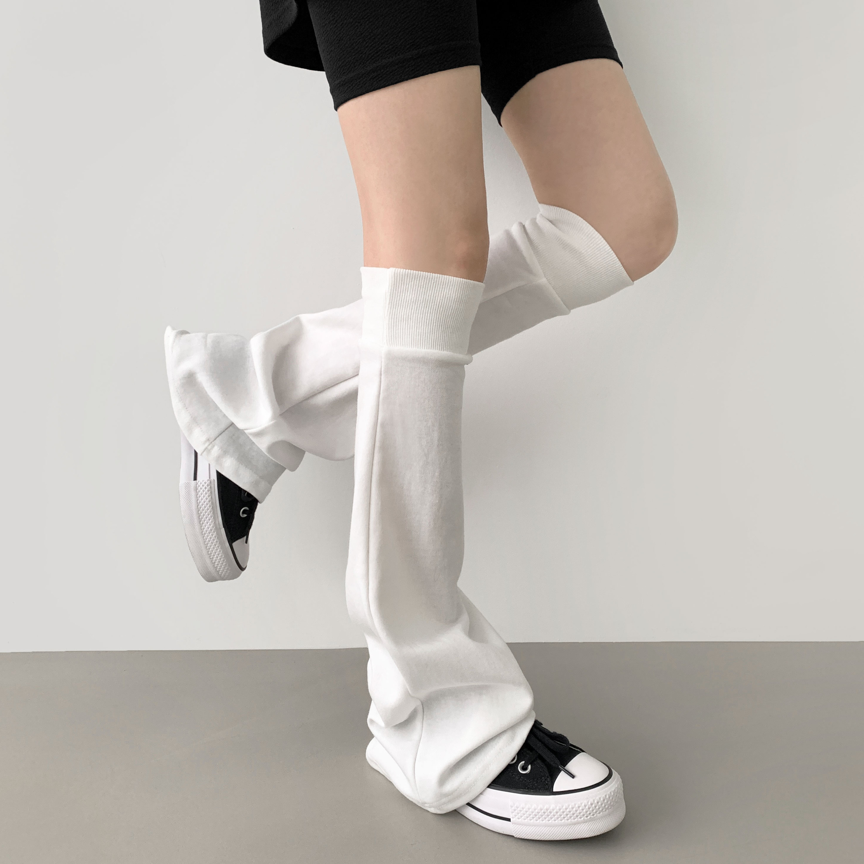 バレエコア絞りロングレッグウォーマー | ファッション通販サイト NUGU