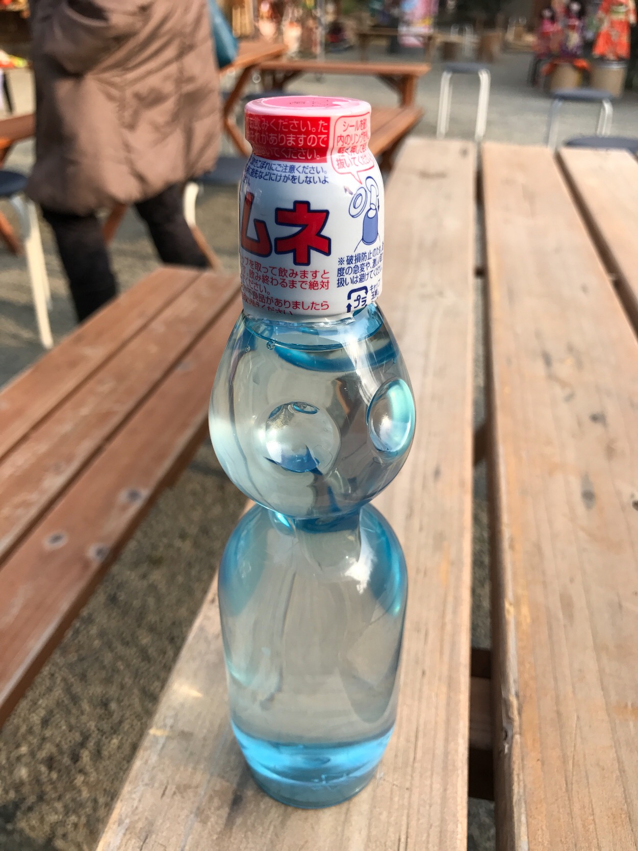 ラムネのビー玉はビー玉じゃない!? そもそもの意味と取り出し方法