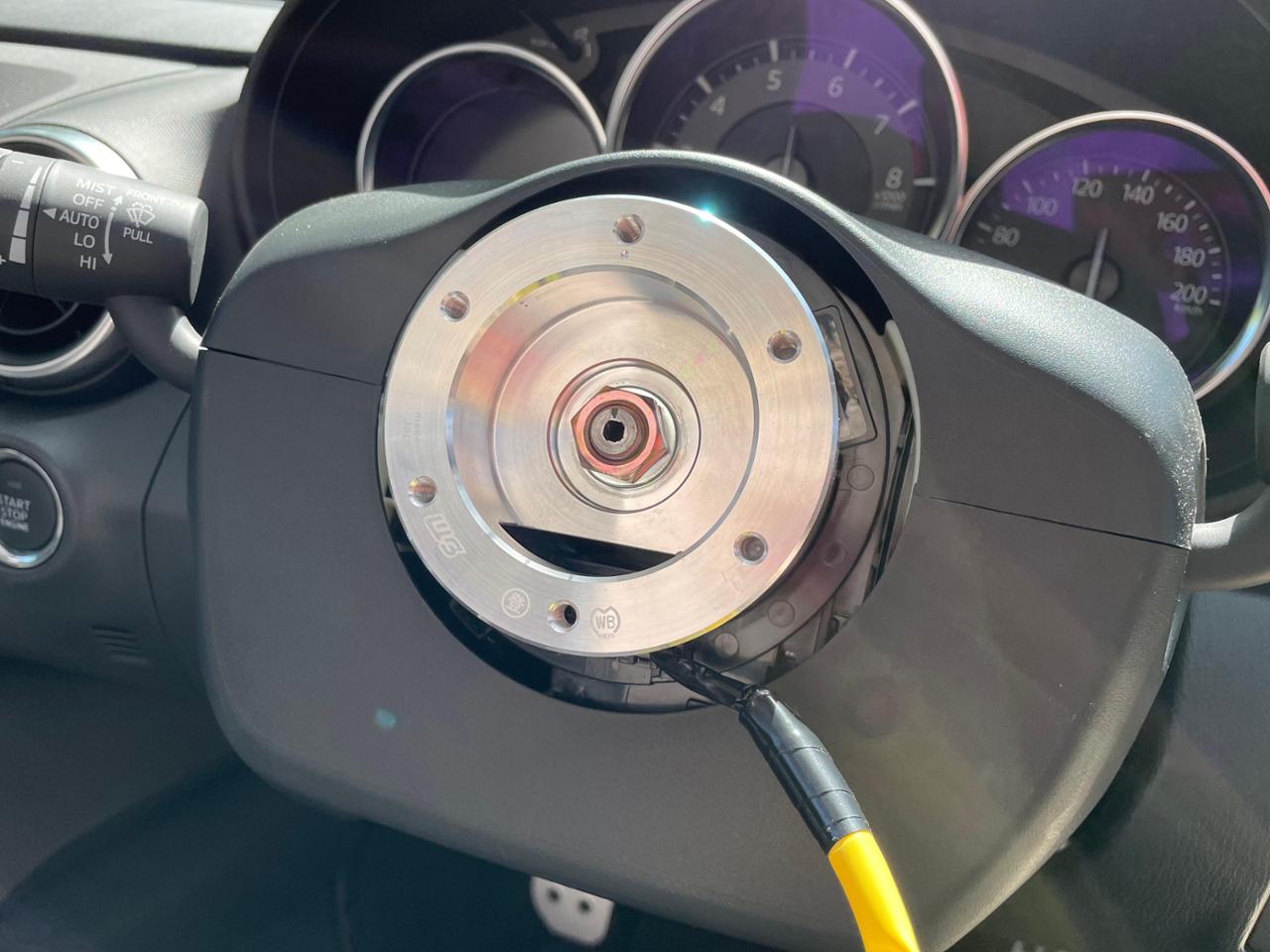 Works Bell ラフィックス専用ショートボスキット のパーツレビュー