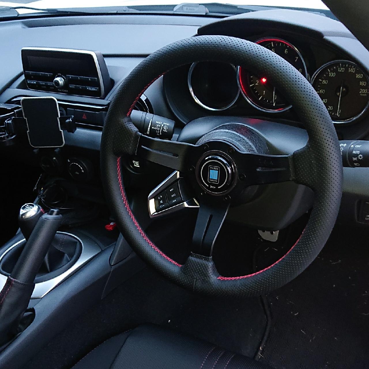 NARDI CLASSIC LEATHER SPORTS TYPE ラリー パンチングレザー レッド