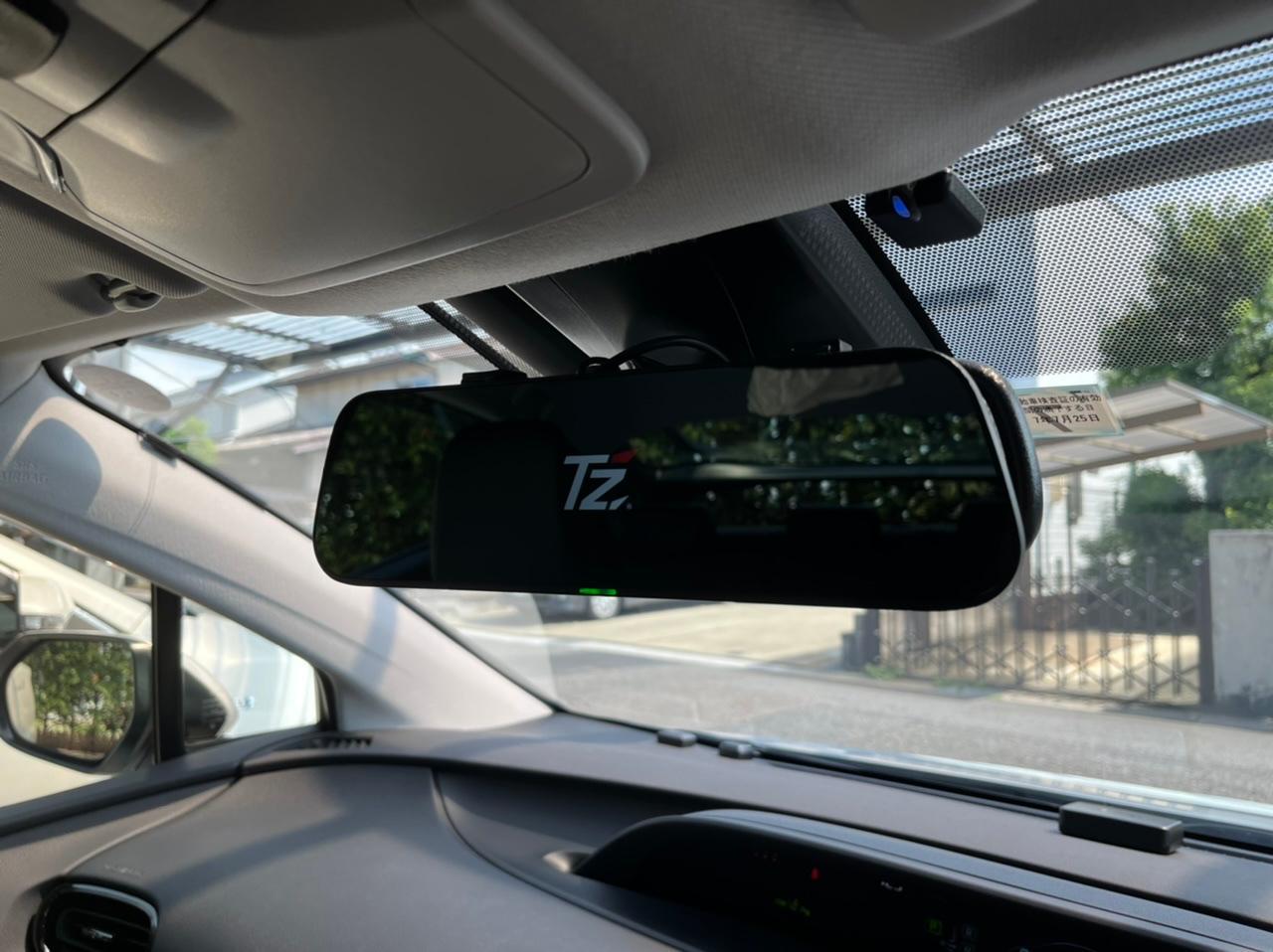 トヨタ(純正) 電子インナーミラー型 ドライブレコーダー(前後方カメラ