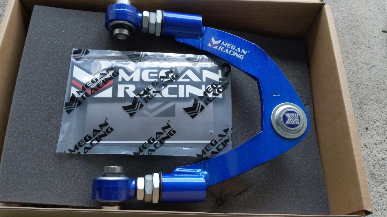 Megan Racing フロントアッパーアーム のパーツレビュー | マークX(ち