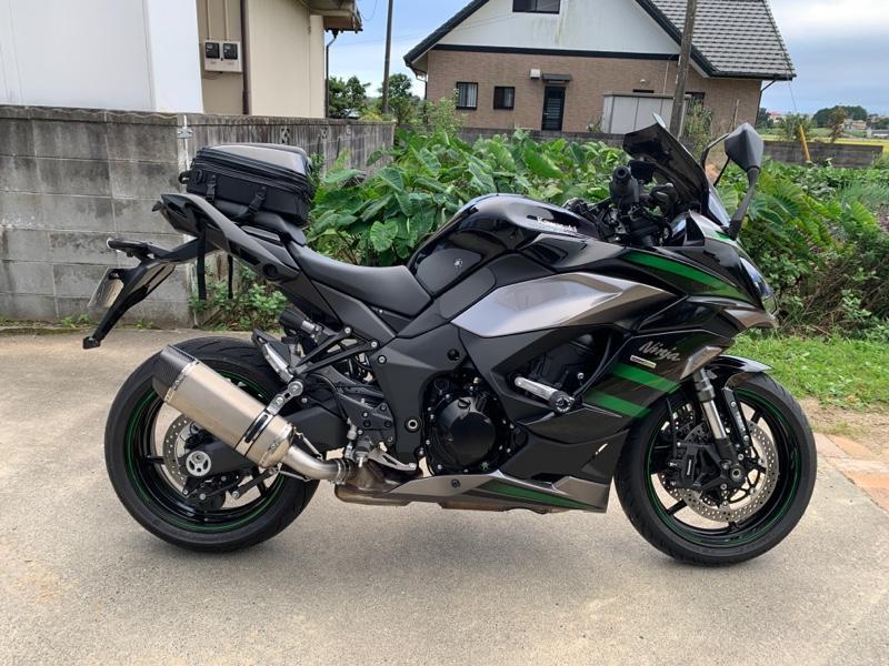 LCIPARTS ツインエンド ステンレス スリップオンマフラー のパーツ