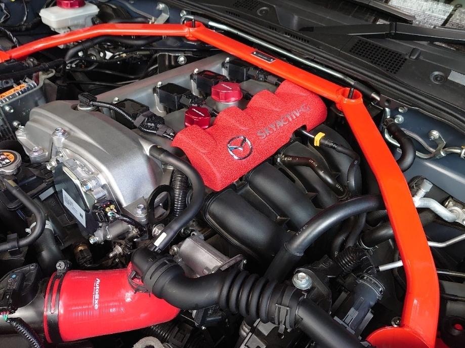 不明 赤結晶塗装 エンジンヘッドカバー のパーツレビュー