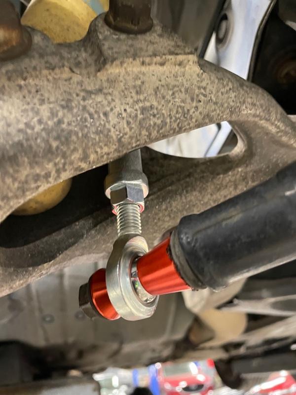 スーパーナウエンジニアリング スタビリンクフロント のパーツレビュー