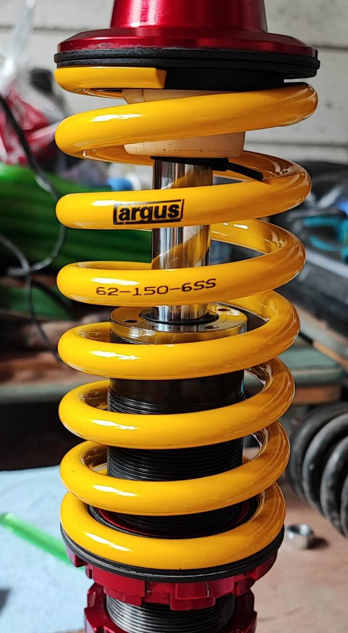 LARGUS ID62 SSスプリング 6k 150mm (再レビュー)のパーツレビュー