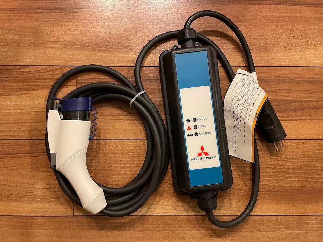 三菱自動車(純正) 充電ケーブル(部番:9482A112) のパーツレビュー