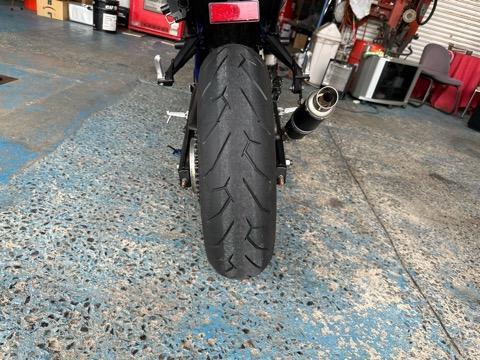 KN企画RCB yzf-r25ワイドホイール のパーツレビュー | MT-25(スロクマ