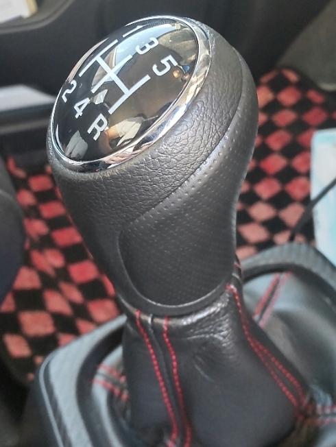 スズキ(純正) 純正シフトノブ のパーツレビュー | アルトワークス(とも