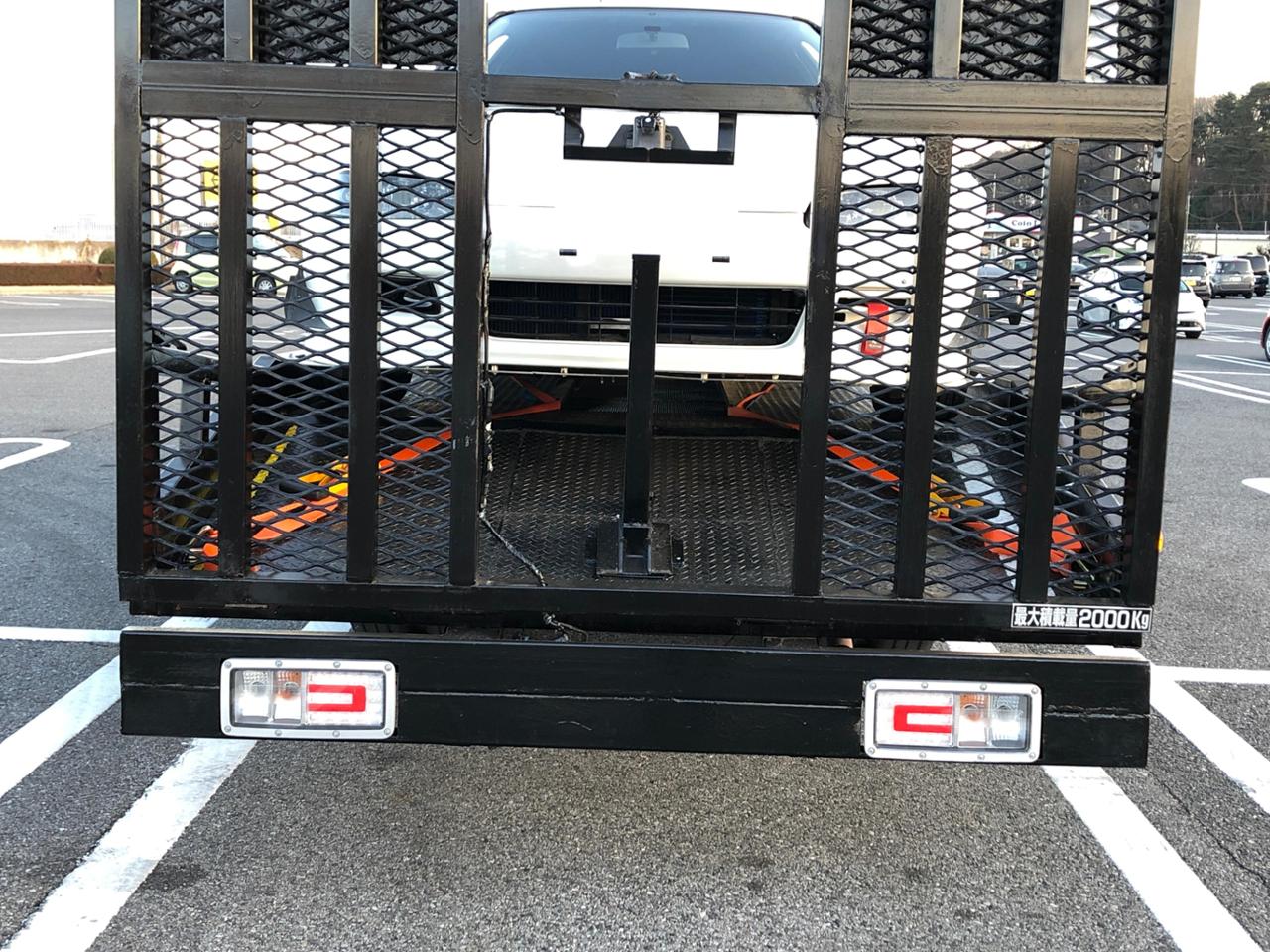 HINO(純正) プロフィア純正テールランプ のパーツレビュー | タイタン