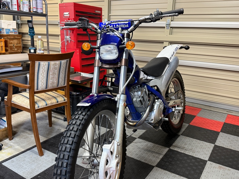 苦しんだフロントフォークのOHが完了・・・降雪後の札幌を走ってみた