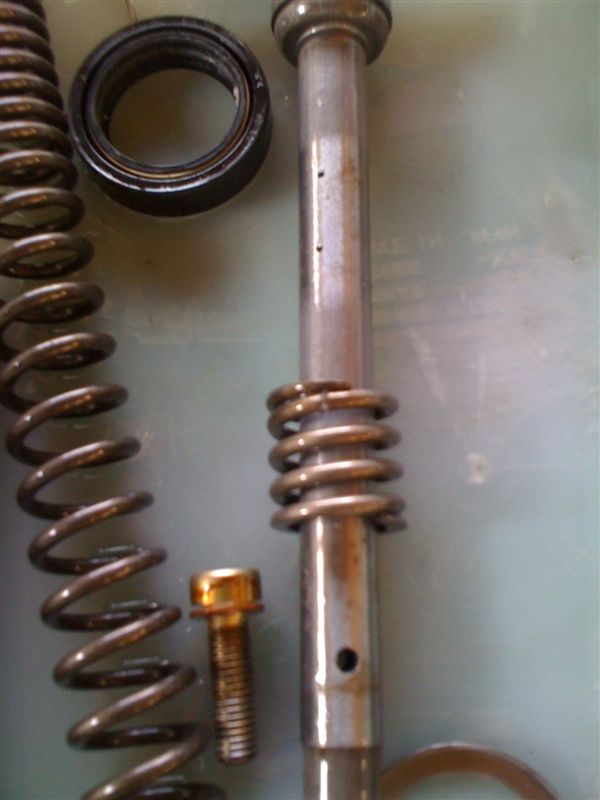 NSR50 フロントフォークのオーバーホール（ホンダ NSR50）by Hisao