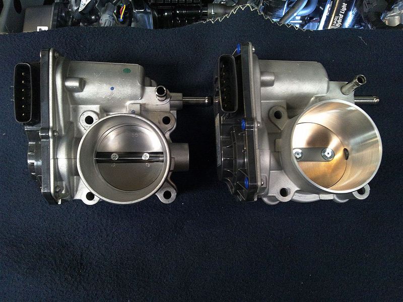 CRAFT TEC ビッグスロットルの取り付けその2（レクサス CT・ZWA10）by