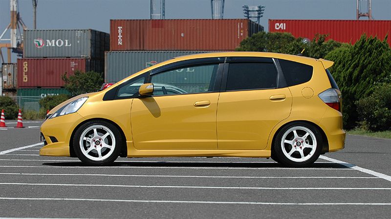 リアスプリングで遊んでみる。2（ホンダ フィット（RS））by hiromen