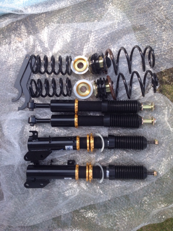 やっぱこれだね〜（そしてプリロードを得る。）（ホンダ N-BOXカスタム