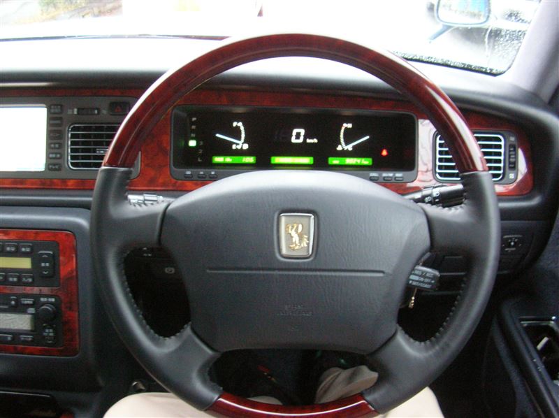 念願のステアリング交換！！（トヨタ センチュリー（セダン）・50系