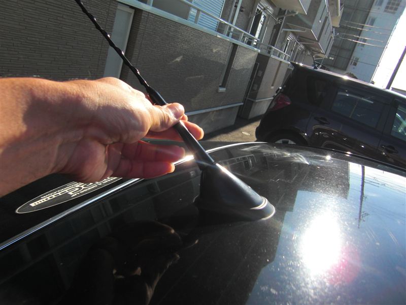 アンテナベースの取り外し（トヨタ アルテッツァ・10系）by N=HIRO