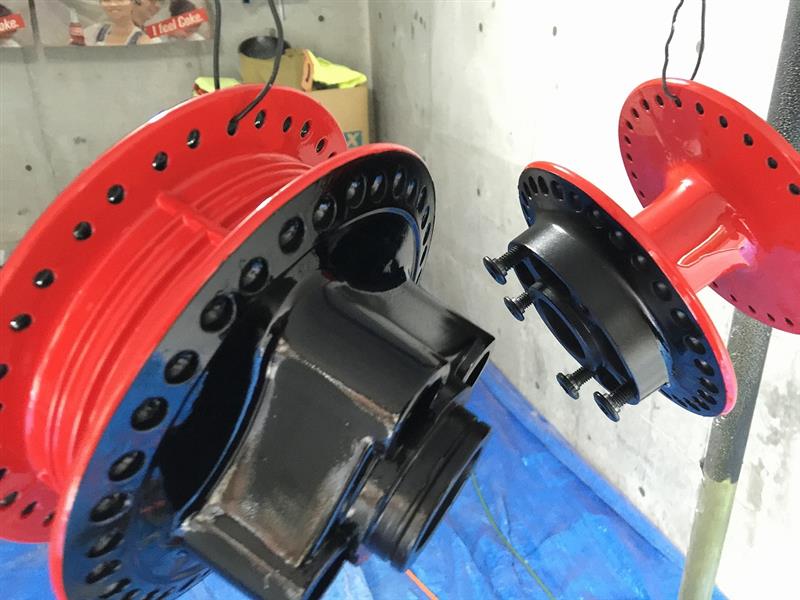 変態ド素人がやってみた。21インチと18インチスポークホイールの変態全