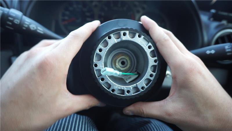 S15 ステアリング交換 取り付け中編（日産 シルビア・S15）by Roots