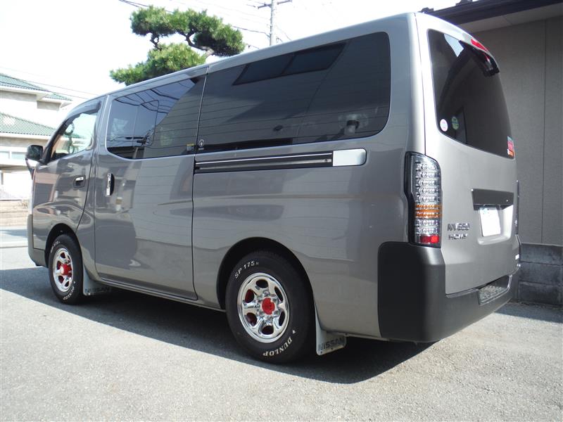 D21テラノ純正メッキホイール（日産 NV350キャラバン・E26）by にゃん