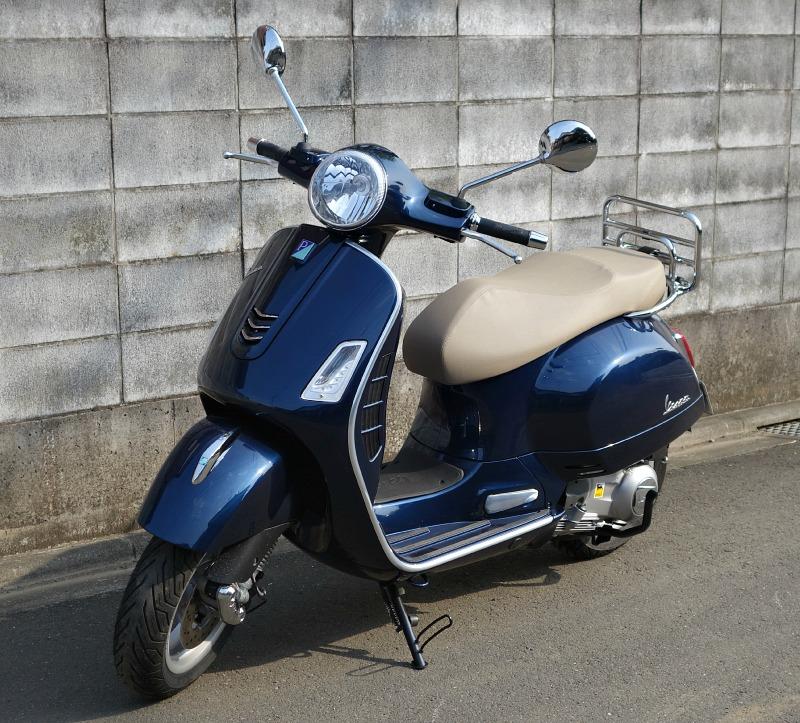 Vespa 純正 オリジナル スクリーン ボルト式 GTS250ie Vespa 純正