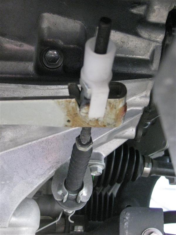 HA36S クラッチケーブルブラケット交換（スズキ アルトワークス・HA36S