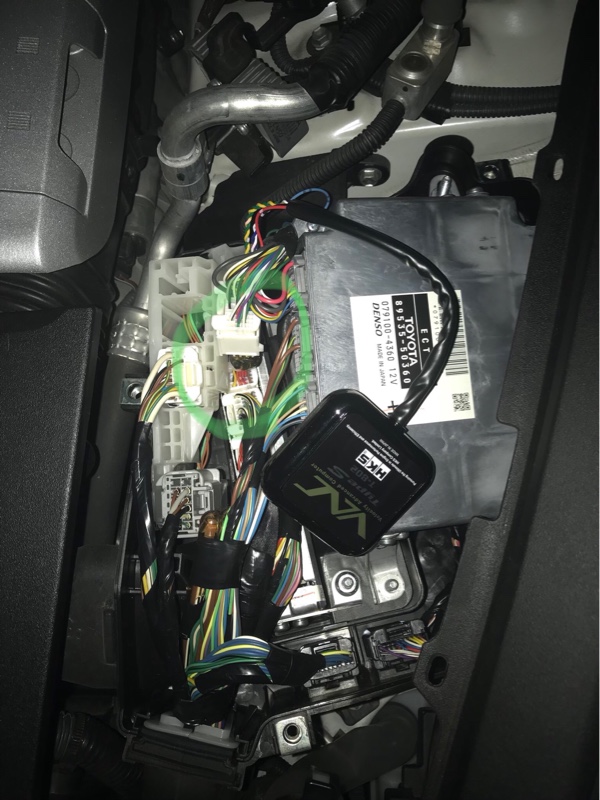 HKS VAC スピードリミッターカット取付（レクサス LS・USF40系/UVF40系