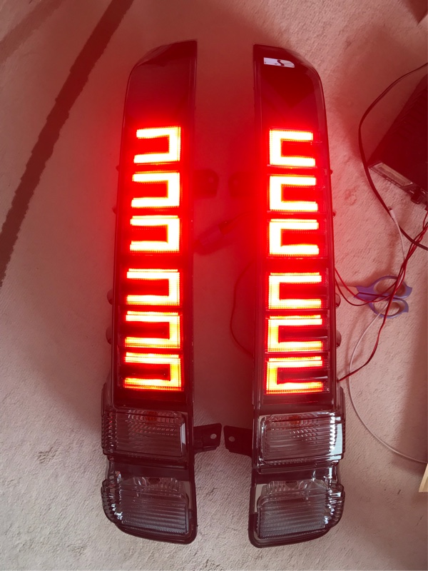 ヴォクシー 80後期 純正テール 全灯化（トヨタ ヴォクシー・80系）by