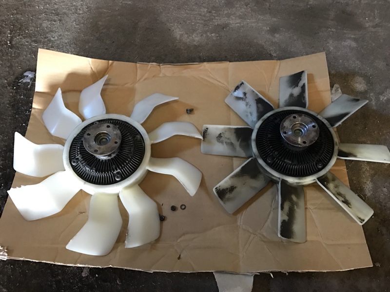 カップリングファン交換（日産 スカイラインGT‐R・R32）by ざきなか