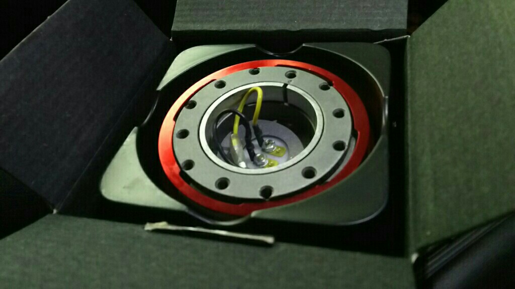 ステアリング交換＋クイックリリース取り付け【MOMO TUNER＋NRG SRK400