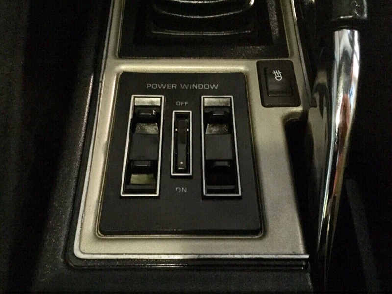 パワーウインドウスイッチのメンテナンス（日産 スカイライン・R30）by