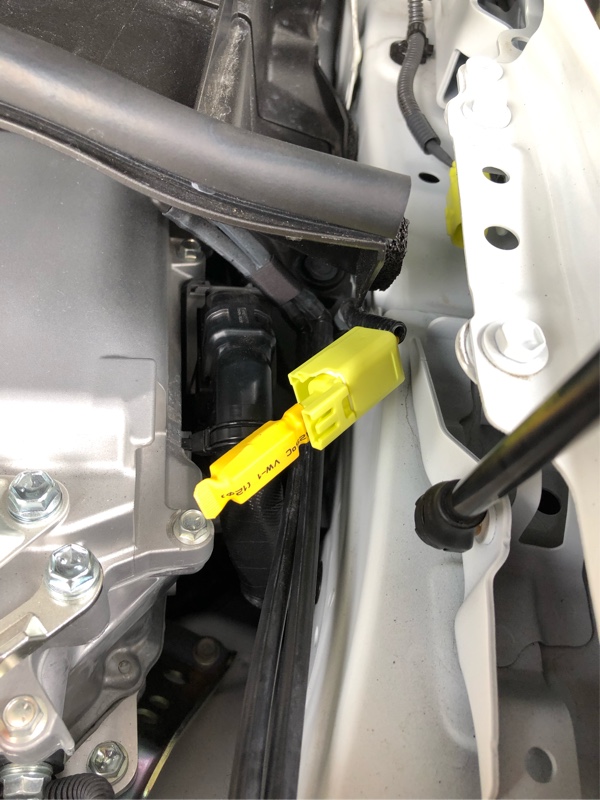 ポップアップフードキャンセラーの取り付け〜♪ （トヨタ クラウン