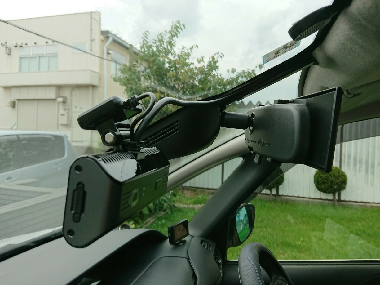 ドライブレコーダー（ALPINE DVR-C02R）取付（フロント編）♪（日産