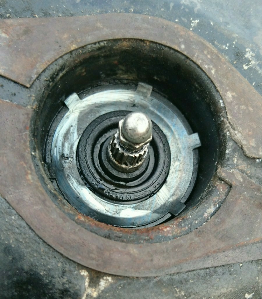 クラッチブースター(マスターバック)オーバーホール②（トヨタ