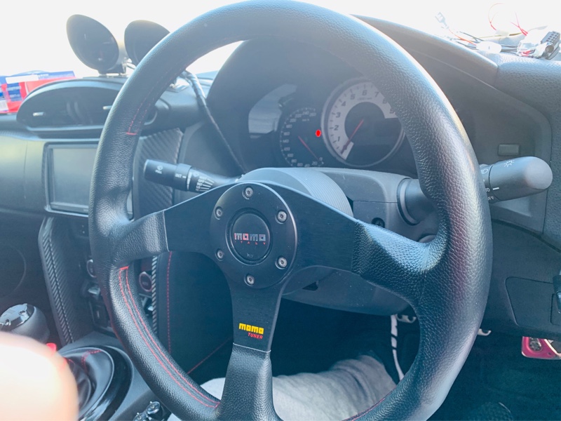 ドリフティング+ラフィックス2+ショートボス取り付け（トヨタ 86・ZN6