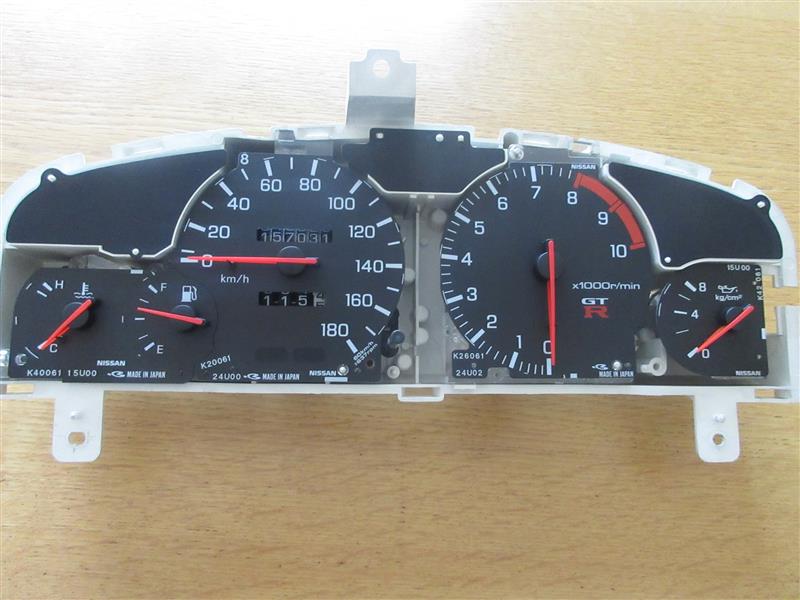 BCNR33 スピードメーター半田修理（日産 スカイラインGT‐R・R33）by