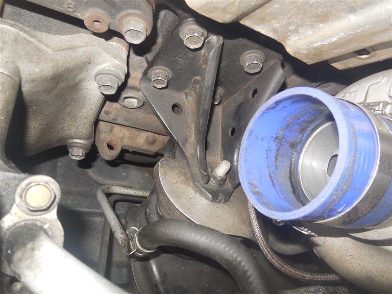 エンジンマウント交換（日産 スカイライン・R34）by kazu_ER34 - みんカラ