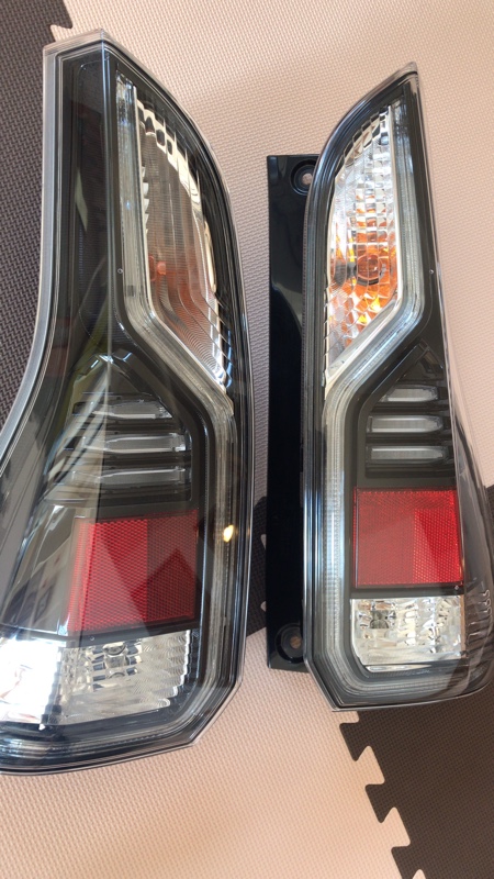 e-power テールランプ へ交換（日産 セレナ・C27）by 鹿大佐 - みんカラ