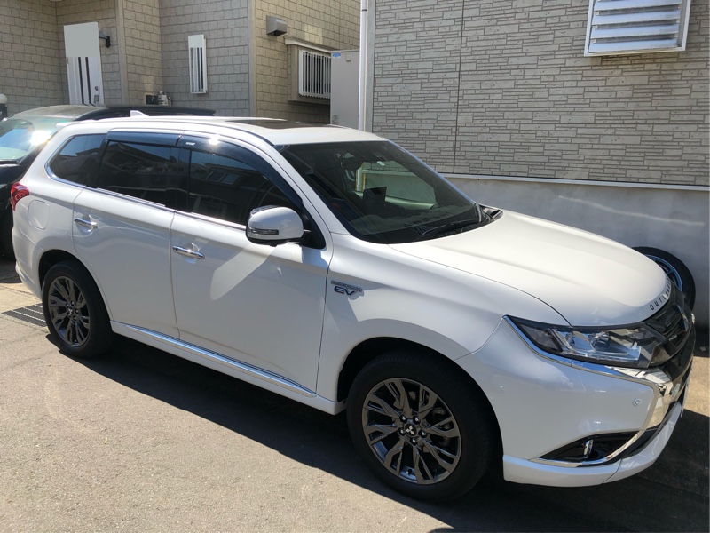 やっと交換出来ました^_^（三菱 アウトランダーPHEV・GG2W/GG3W型）by
