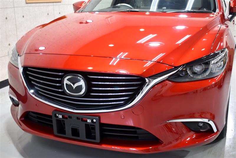 ソウルレッドのリフレッシュ。マツダ・アテンザのガラスコーティング